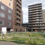 札幌市電「西線6条駅」近くに5階建てマンション